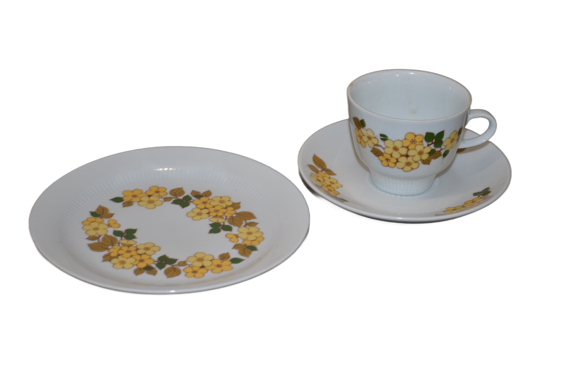 Tasse mit Untertasse Diverse