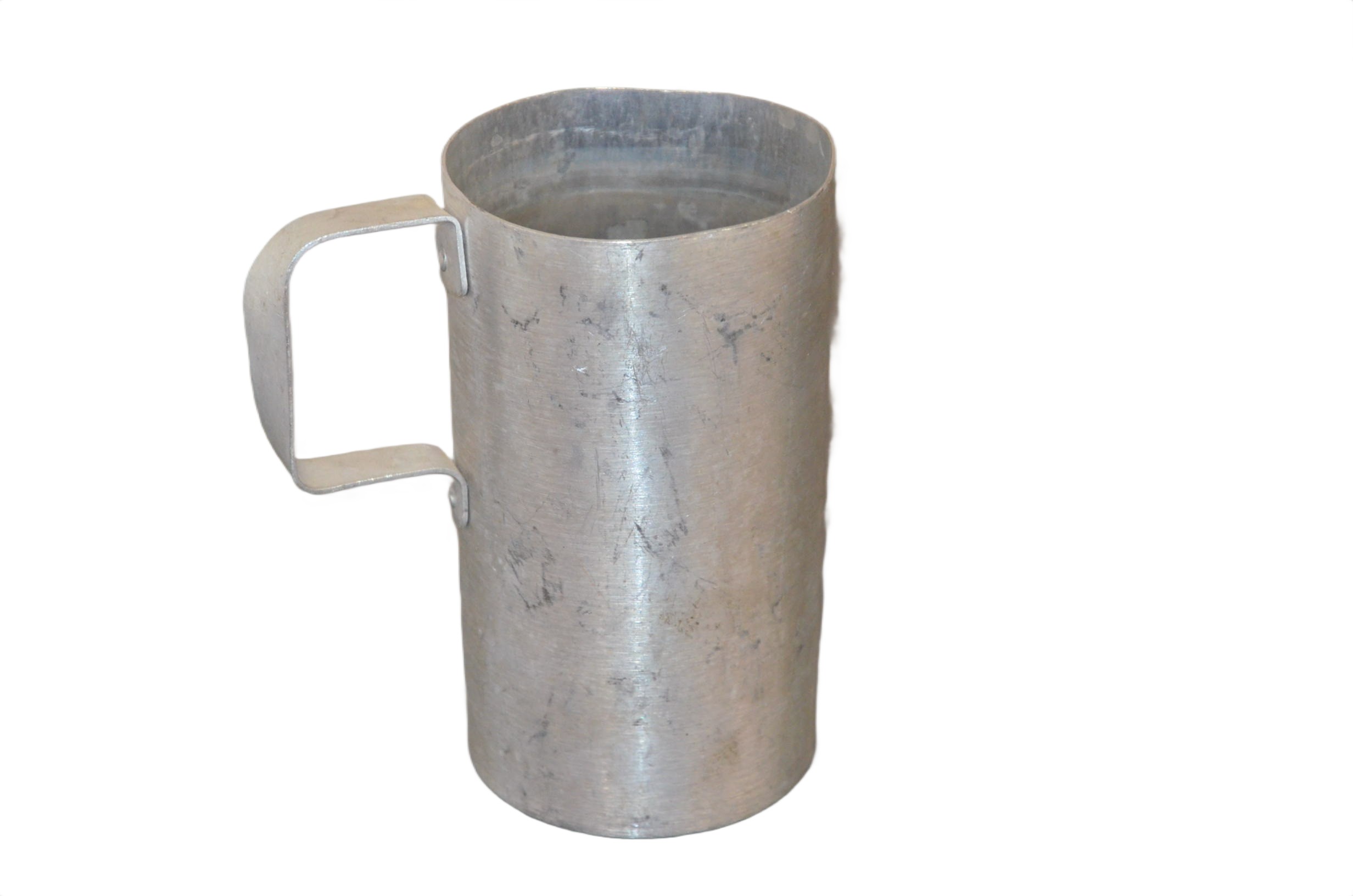 Metallbecher