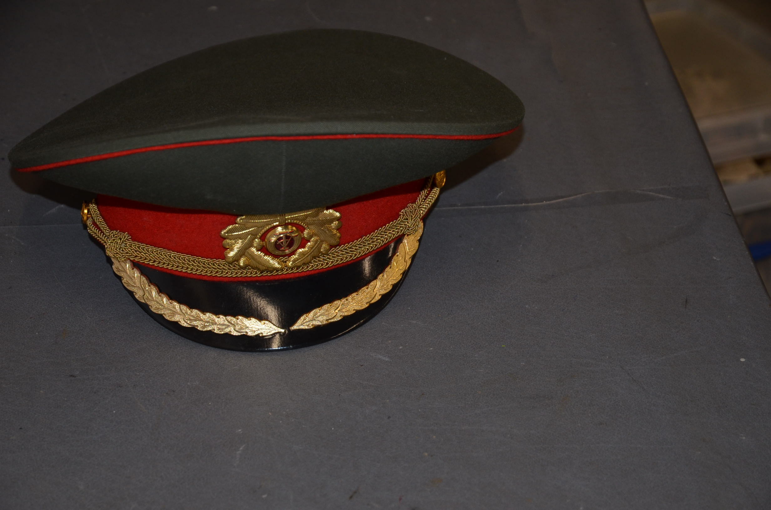 Uniformen Paket lt. Bilder 