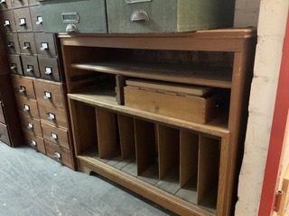 Postschrank Eiche