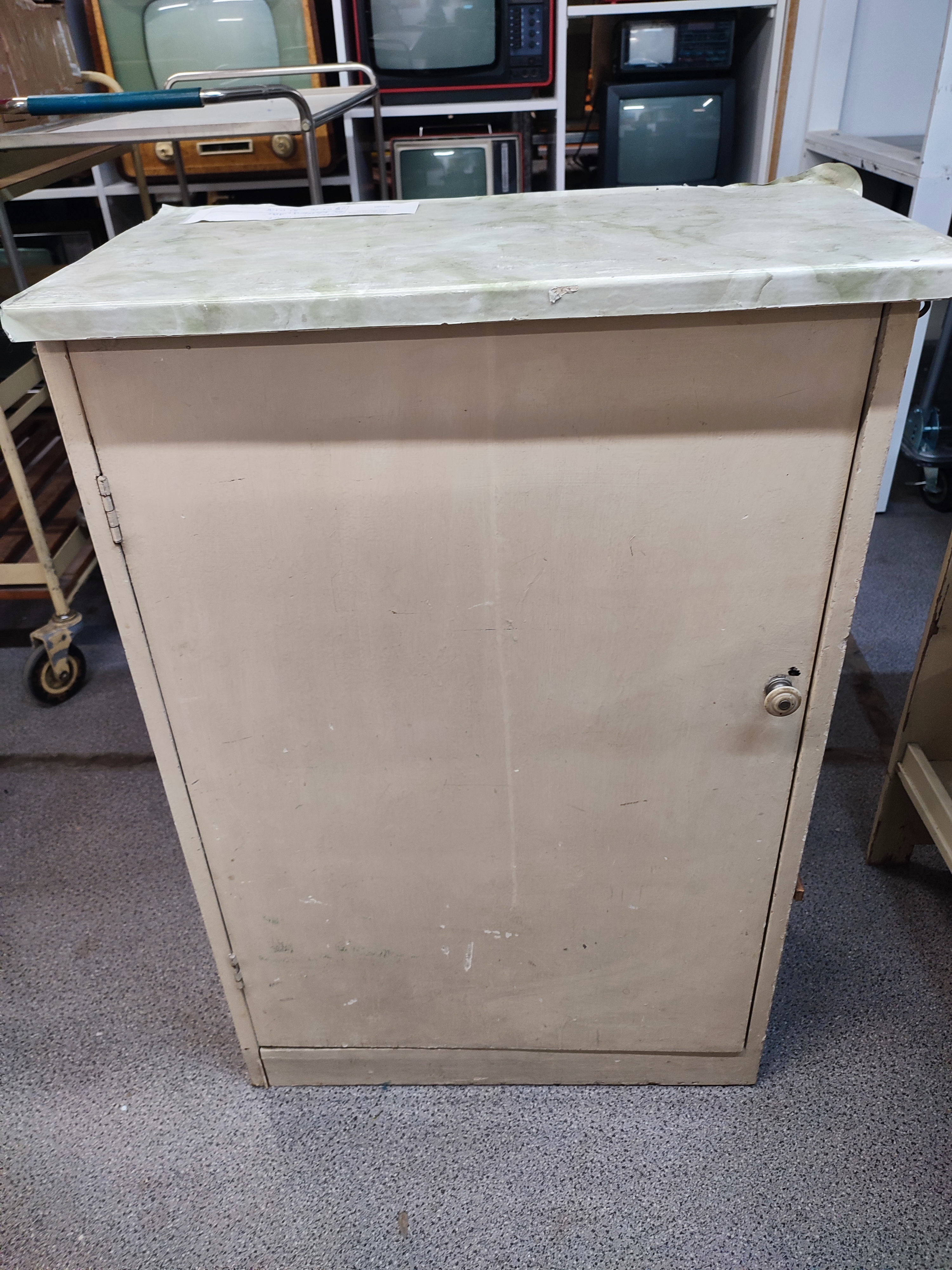 Einbau-Schrank DIY