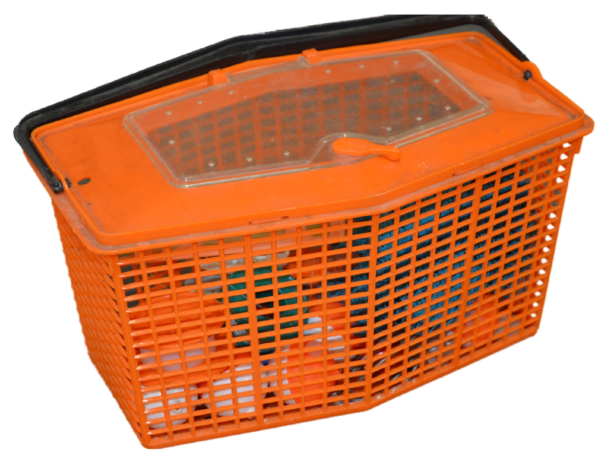 Köderfisch Kübel gefüllt