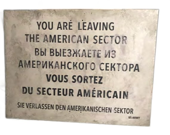 Warnschild Grenze BERLIN WEST
