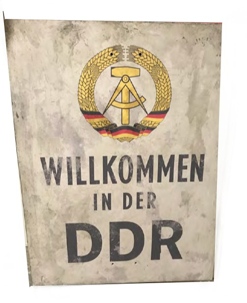 Willkommen DDR Dummy