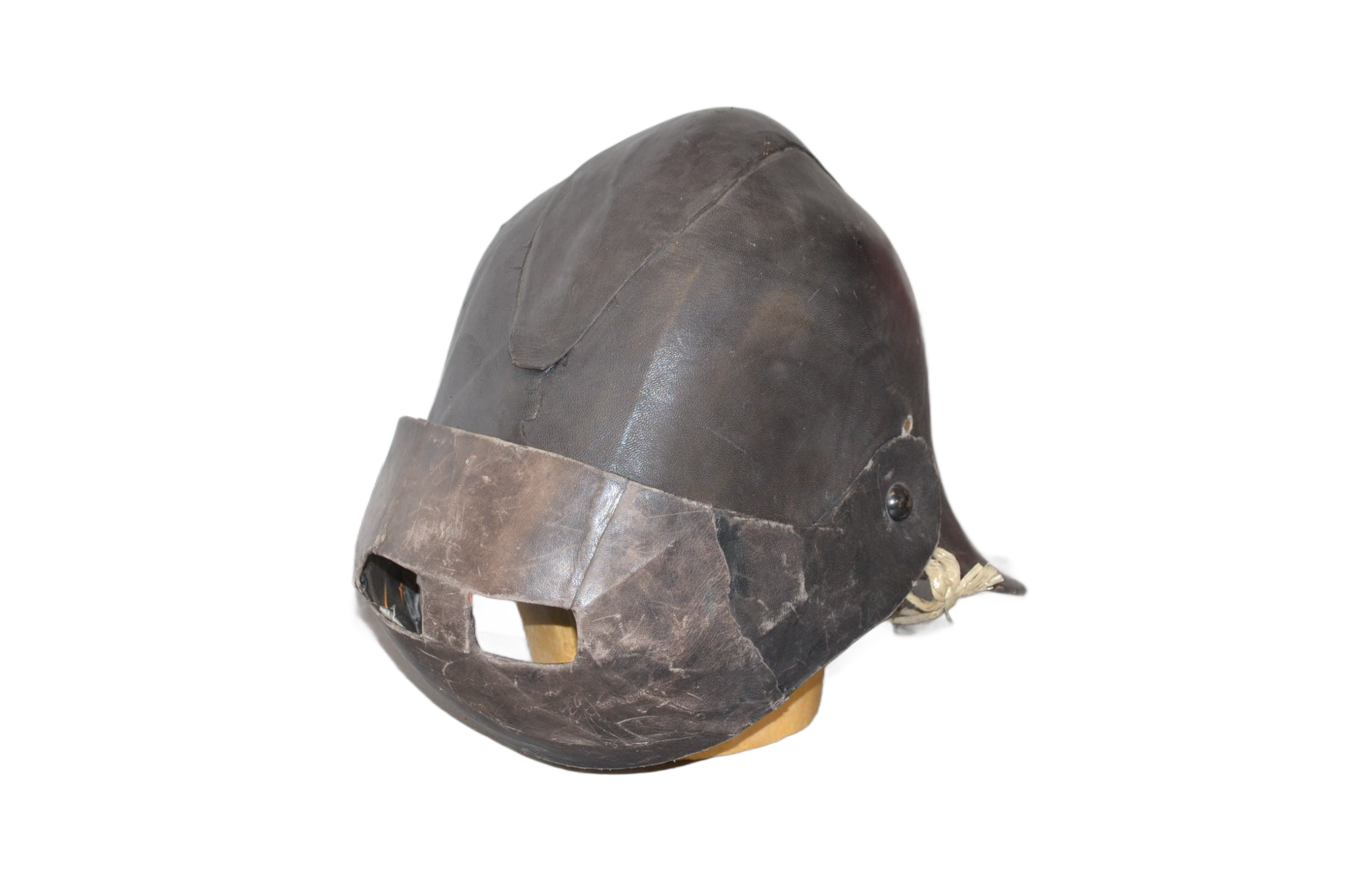 Helm aus Kunststoff